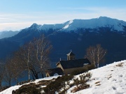 Invernale sul Monte Muggio dall'Alpe Giumello e a Camaggiore il 22 febbraio 2014